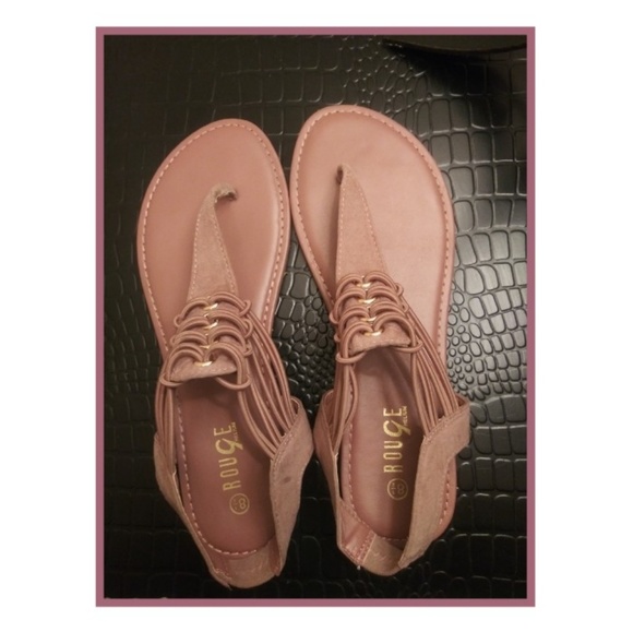 Shoes - 💛3 for $12💛Woman Lavender sandals